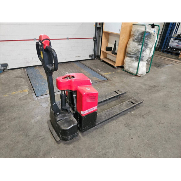 2018 ليندي MT15-43691619