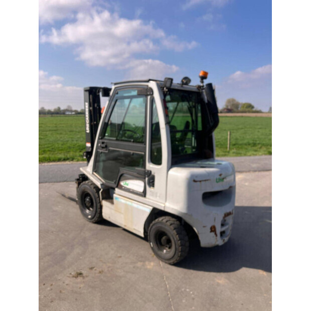 2017 UNICARRIERS Y1D2A25Q-43691626