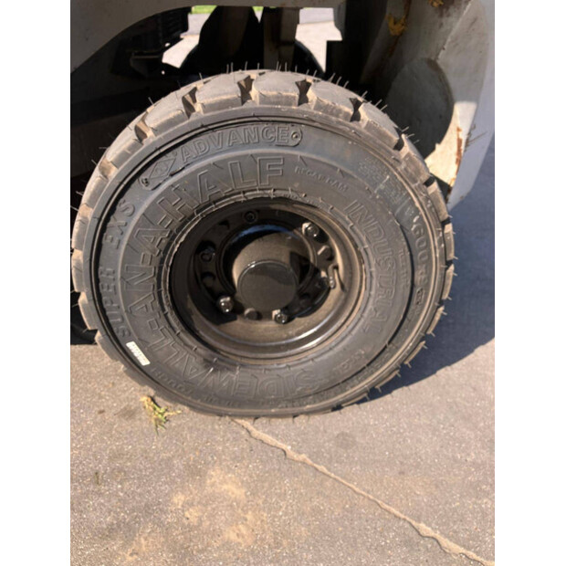 2017 UNICARRIERS Y1D2A25Q-43691638