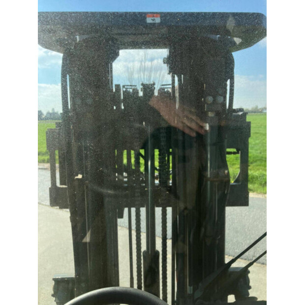 2017 UNICARRIERS Y1D2A25Q-43691659