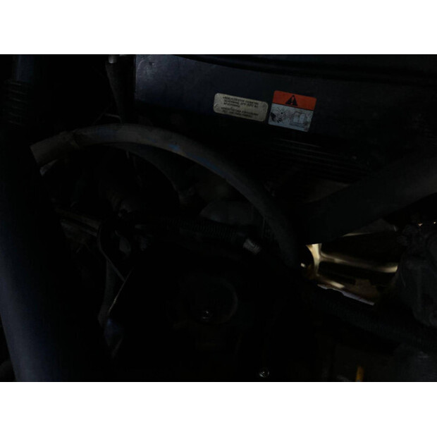 2017 UNICARRIERS Y1D2A25Q-43691663