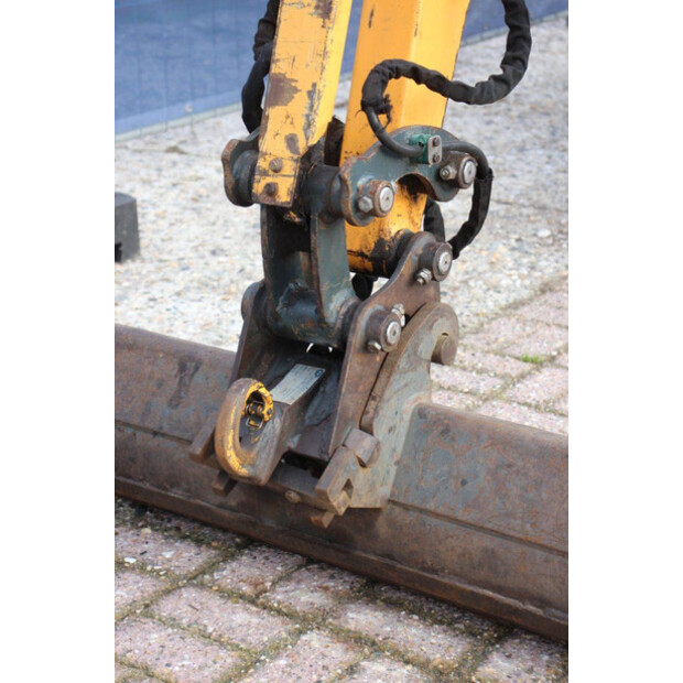 2012 Hyundai Robex16-9-43691855