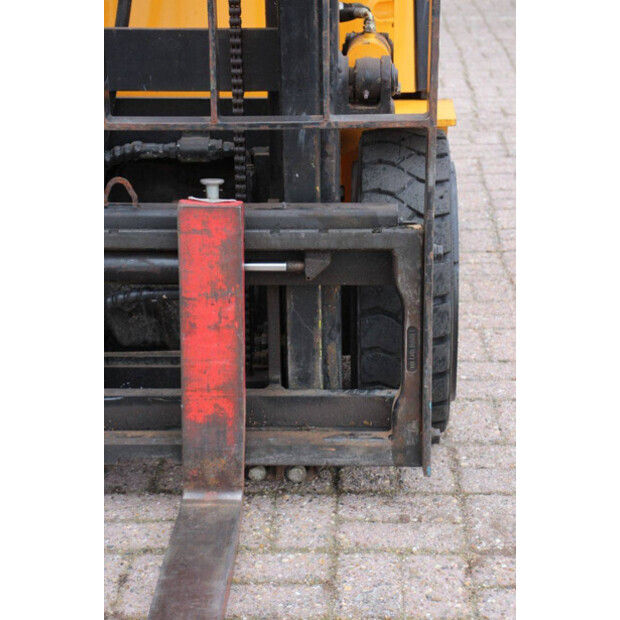 هيونداي HLF18-5-43692049