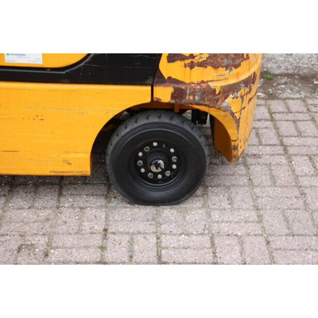 هيونداي HLF18-5-43692052