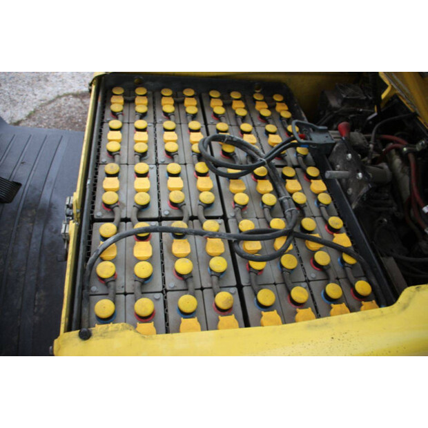 2014 Hyster J2.5XN-43692092