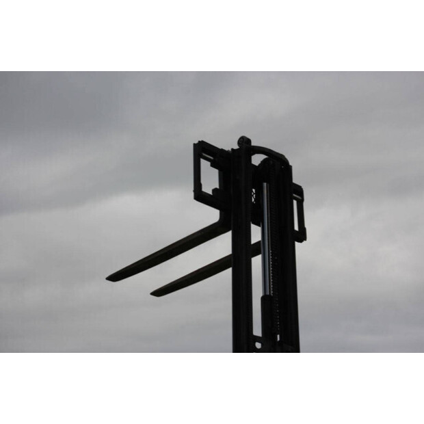 2018 جنجهينريتش TFG 320s-43692138