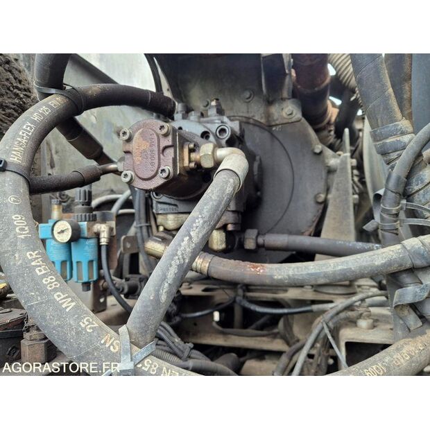 2012 Mercedes-Benz 1844-43704381