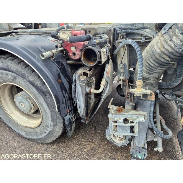 2012 Mercedes-Benz 1844-43704386