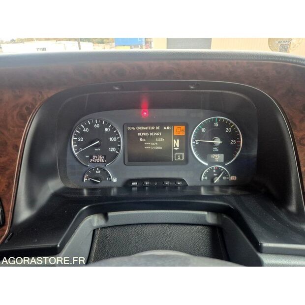 2012 Mercedes-Benz 1844-43704396