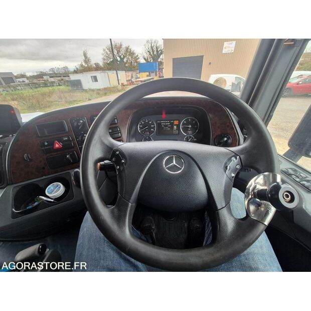 2012 Mercedes-Benz 1844-43704401
