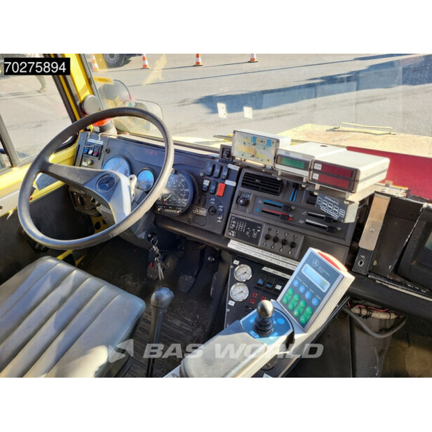 2000 مرسيدس بنز UNIMOG 1650-43704684