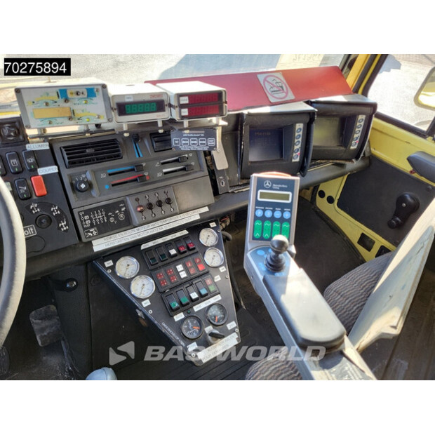 2000 مرسيدس بنز UNIMOG 1650-43704688