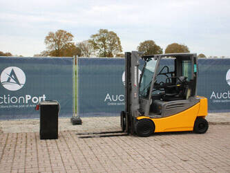 صورة ل رافعات شوكية 2018 جنجهينريتش EFG 316