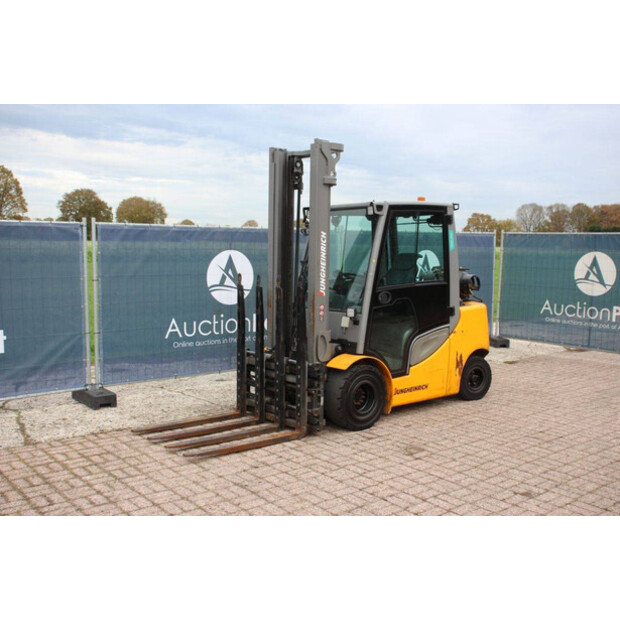 Jungheinrich TFG 435s-43705170