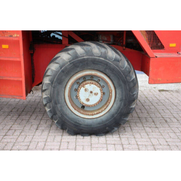 1989 O & K L25-43705284