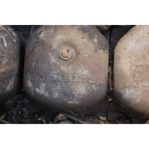 1989 O & K L25-43705287