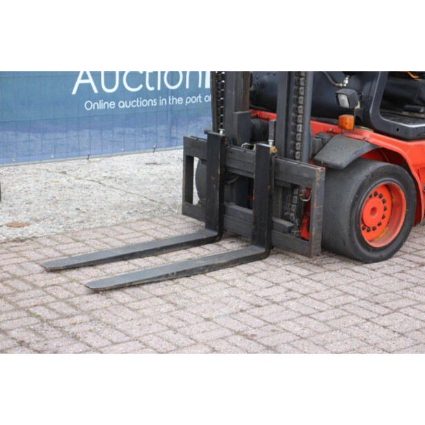 2001 Linde H35T-03-43705338