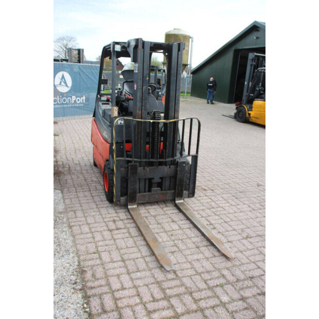 2005 Linde E30/03/600-43705417