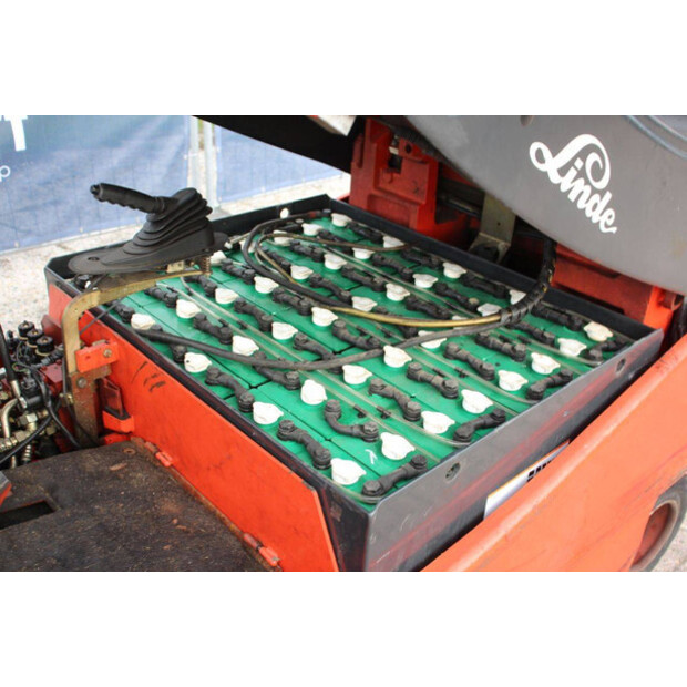 2005 Linde E30/03/600-43705432