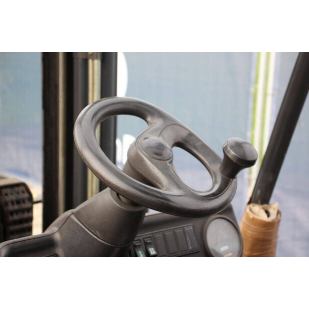 2005 Linde E30/03/600-43705446