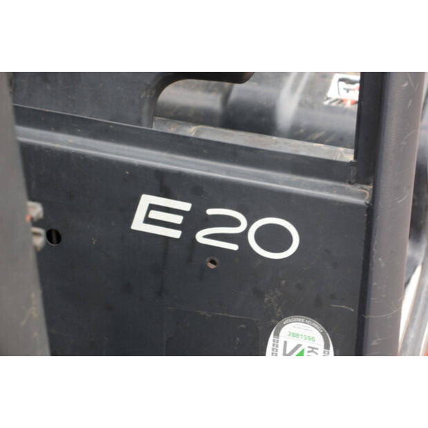 2006 Linde E20/02-43705528