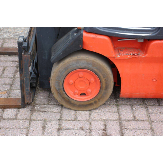 2006 Linde E20/02-43705531