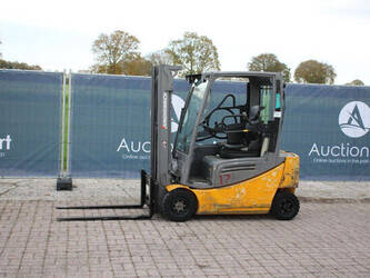 صورة ل رافعات شوكية 2018 جنجهينريتش EFG 316