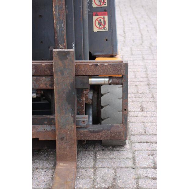 2002 ستيل R 20-15-43705667