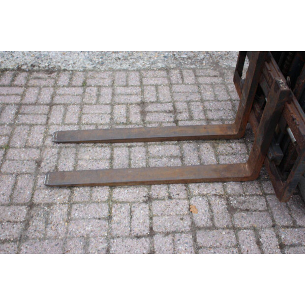 2002 ستيل R 20-15-43705668