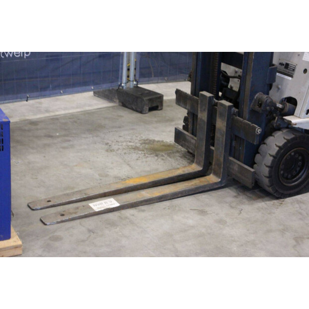 كوماتسو FB13M-2-43706309