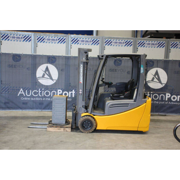 2017 Jungheinrich EFG220-43706480