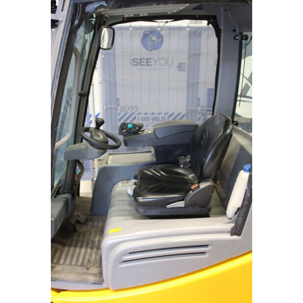 2017 Jungheinrich EFG220-43706499