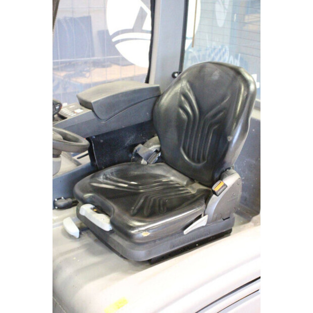 2017 Jungheinrich EFG220-43706505