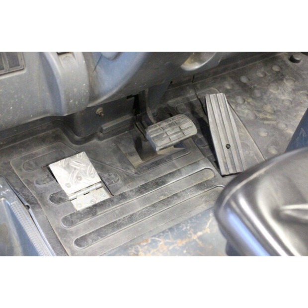 2003 Jungheinrich EFG25-43706648