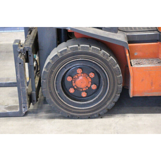 2000 NISSAN 30-43706709