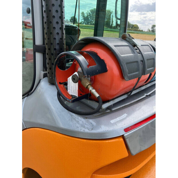 2019 Still RX70-40-43707387