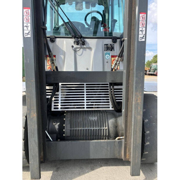 2019 Still RX70-40-43707399