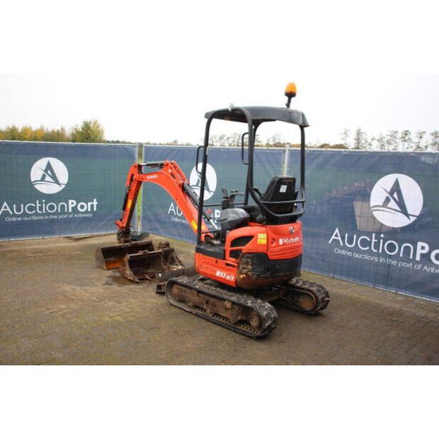 2014 KUBOTA U17-3A-43707765