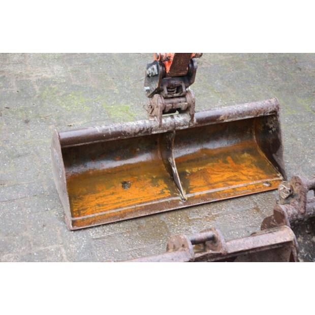 2014 KUBOTA U17-3A-43707779