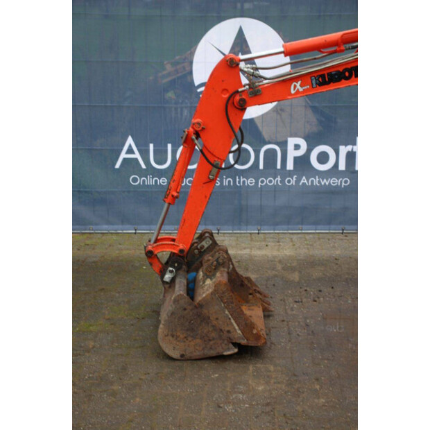 2004 كوبوتا KX36-2A-43707854