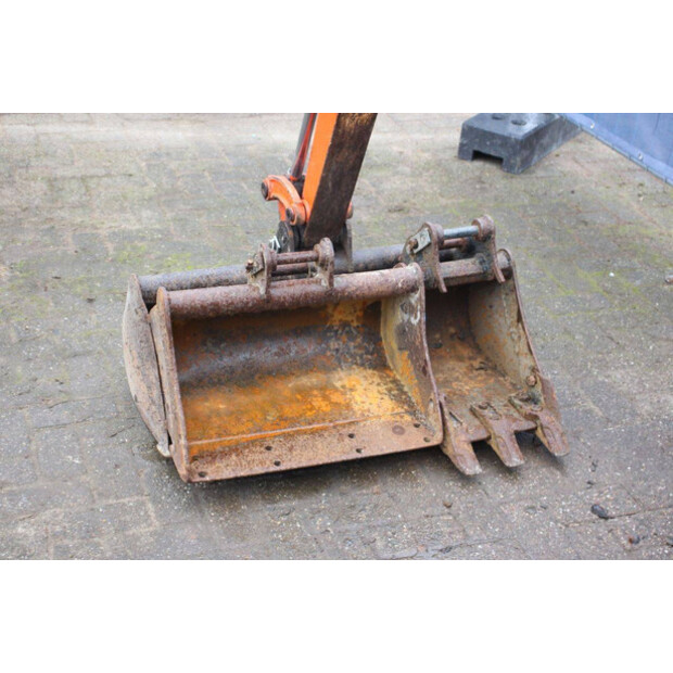 2004 كوبوتا KX36-2A-43707862