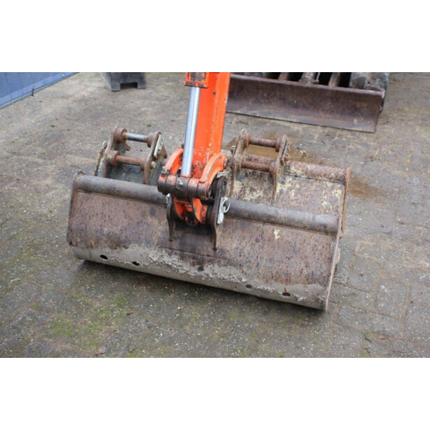 2004 كوبوتا KX36-2A-43707866