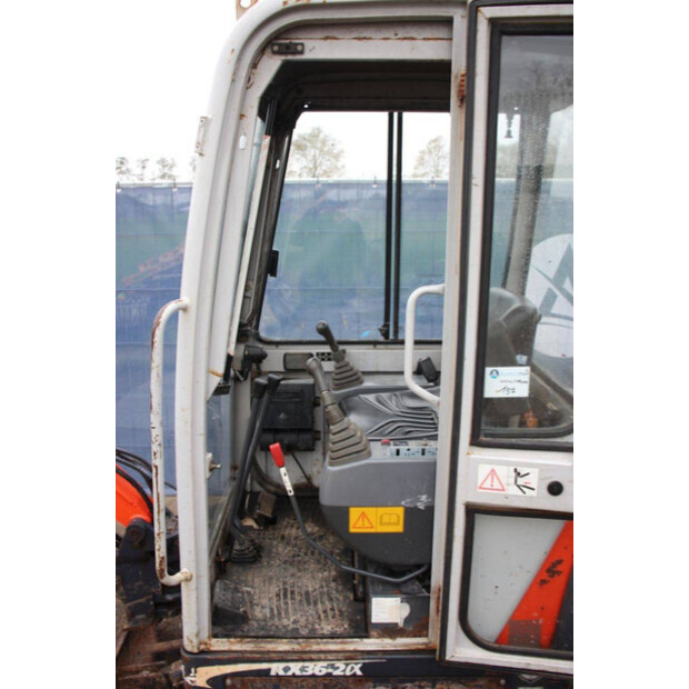 2004 كوبوتا KX36-2A-43707874