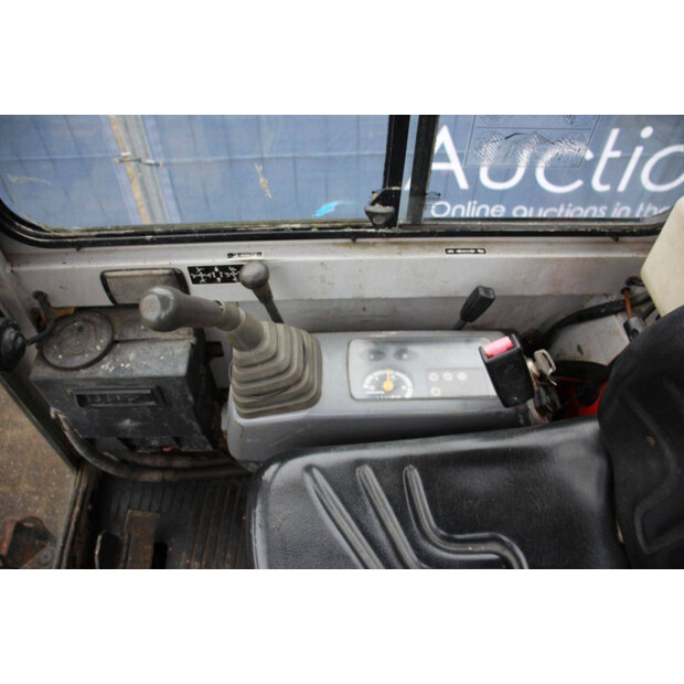 2004 كوبوتا KX36-2A-43707877