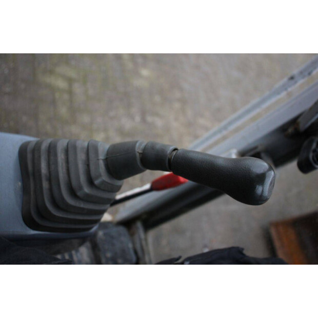 2004 كوبوتا KX36-2A-43707878