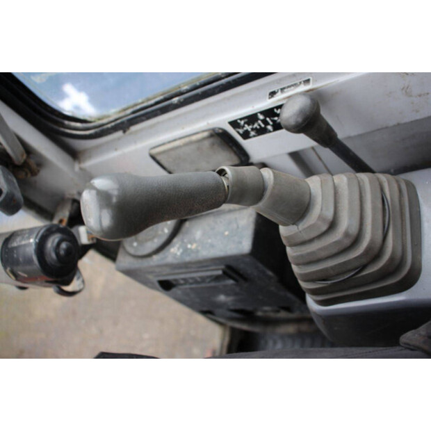 2004 كوبوتا KX36-2A-43707879