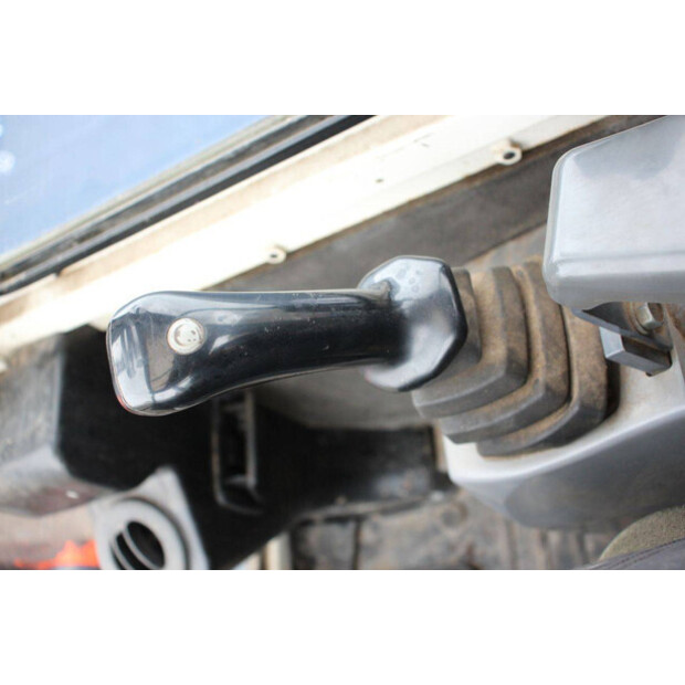 كوبوتا KX61-3-43708093