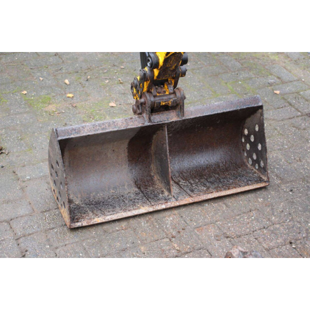 2006 JCB 8015-43708315