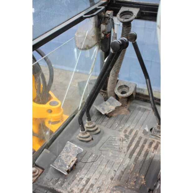 2006 JCB 8015-43708328