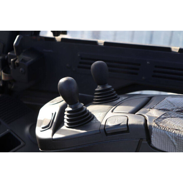 2015 ليندي E25-01-43708580